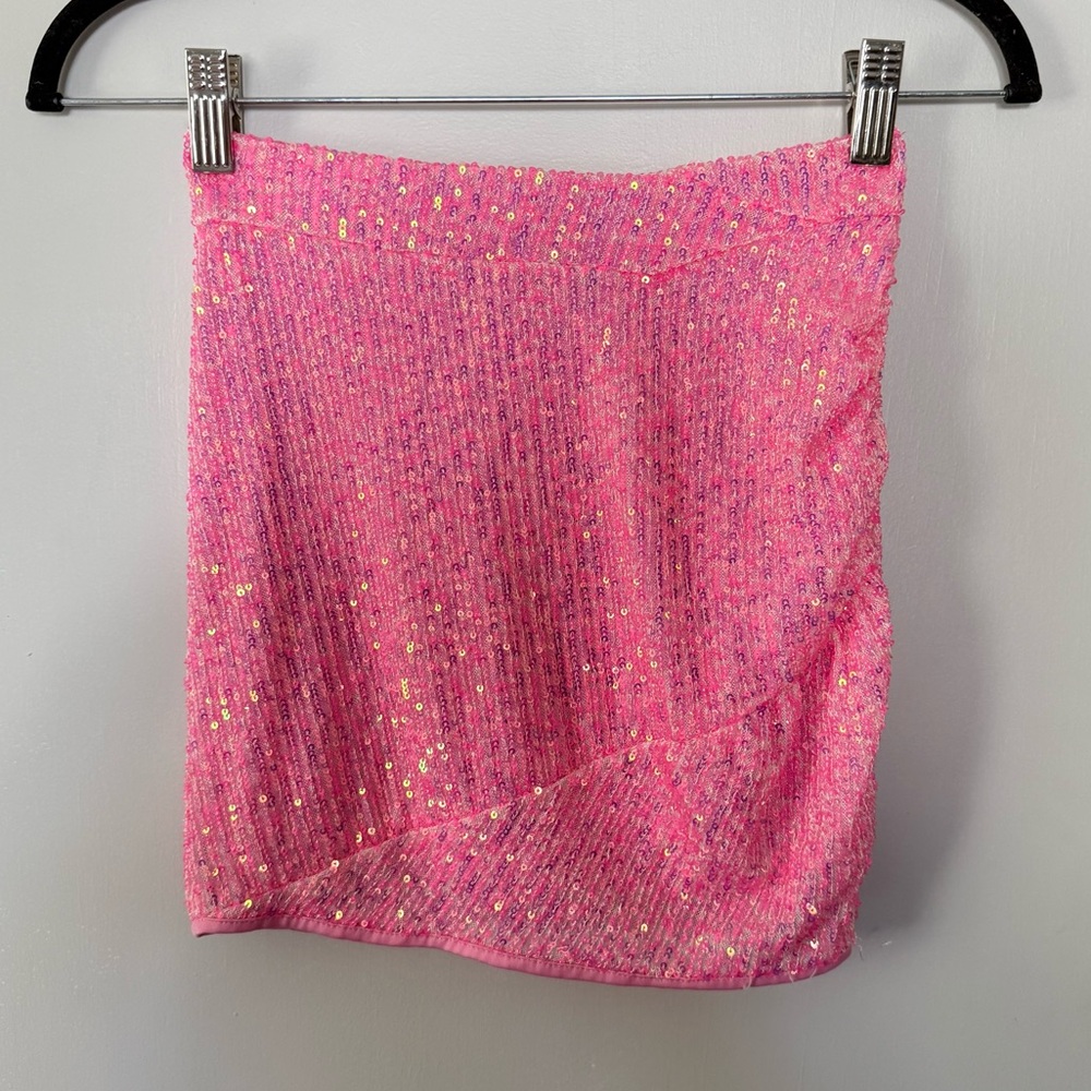 Superdown Bubblegum Pink Fully Sequined Mini Skir… - image 1